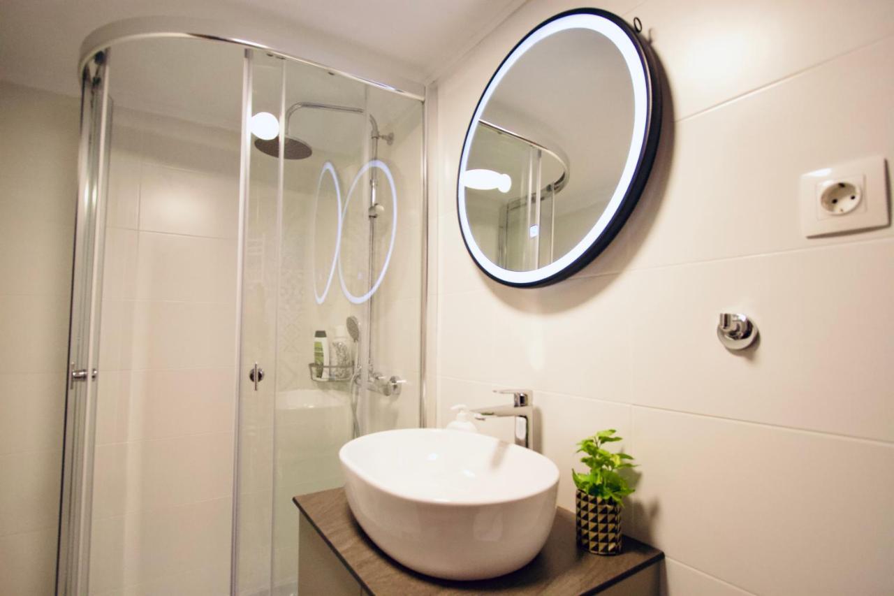 Antigonidon Square Apartament